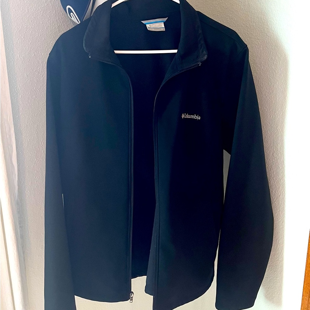 Columbia soft shell jacket